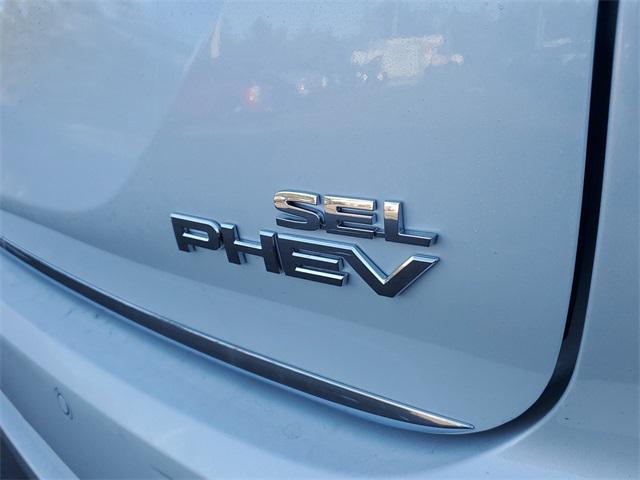 new 2025 Mitsubishi Outlander PHEV car