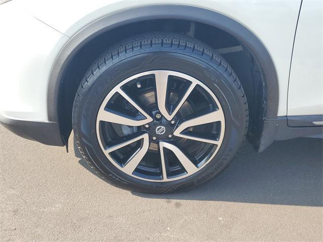 used 2019 Nissan Rogue car, priced at $14,777