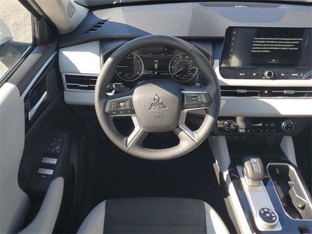 new 2025 Mitsubishi Outlander car, priced at $35,825