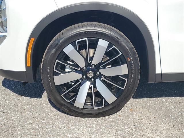 new 2025 Mitsubishi Outlander car, priced at $35,825