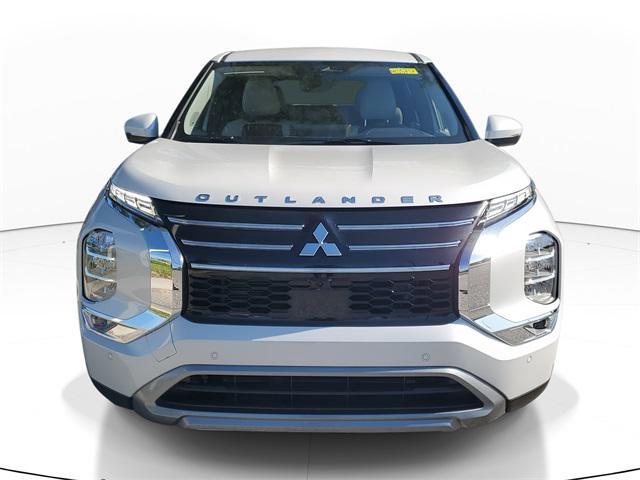 new 2025 Mitsubishi Outlander car, priced at $35,825