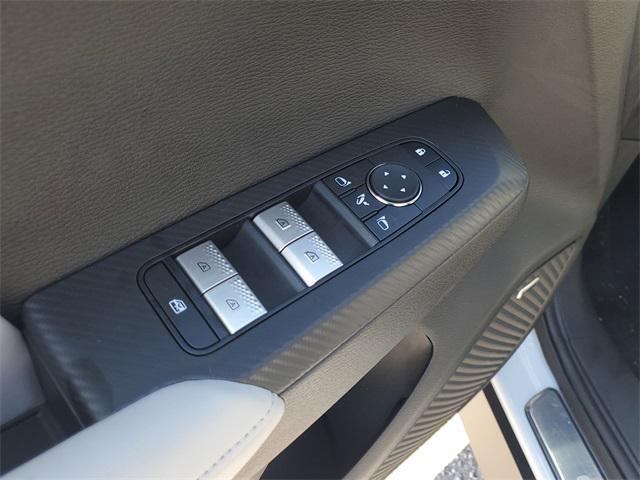new 2025 Mitsubishi Outlander car, priced at $35,825