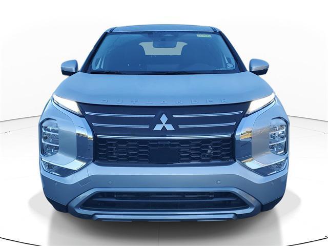 new 2025 Mitsubishi Outlander car, priced at $38,320