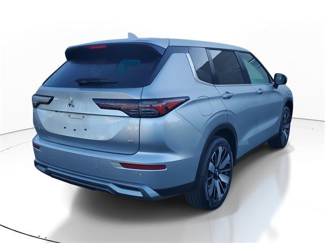 new 2025 Mitsubishi Outlander car, priced at $38,320