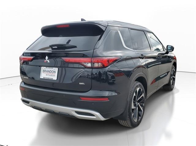 new 2024 Mitsubishi Outlander car, priced at $31,508