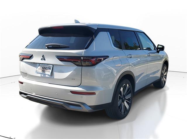 new 2025 Mitsubishi Outlander car, priced at $38,890