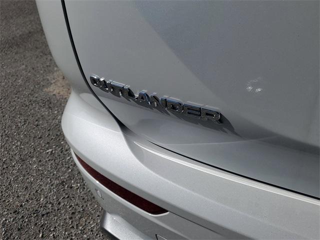 new 2025 Mitsubishi Outlander car, priced at $38,890
