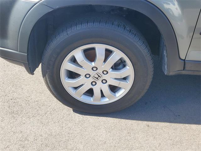 used 2005 Honda CR-V car, priced at $5,555