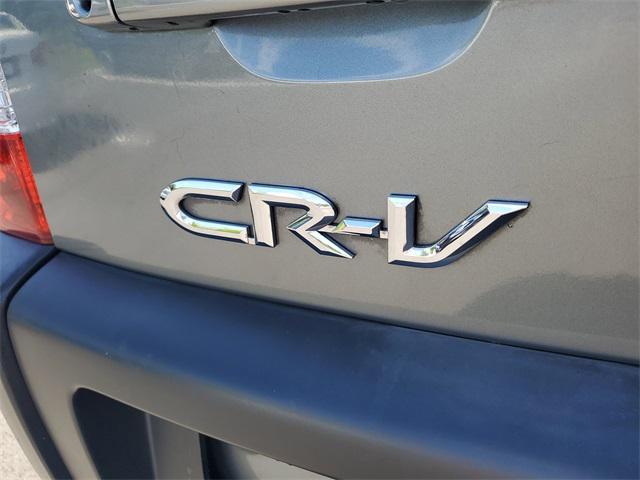 used 2005 Honda CR-V car, priced at $5,555