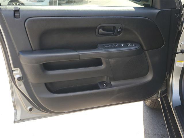 used 2005 Honda CR-V car, priced at $5,555