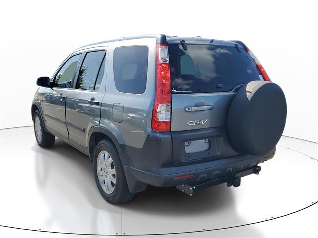 used 2005 Honda CR-V car, priced at $5,555