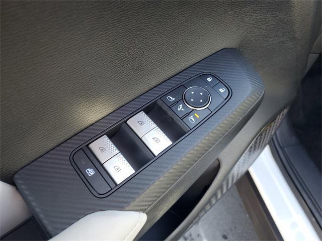 new 2025 Mitsubishi Outlander car, priced at $38,610