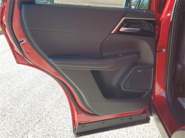 new 2025 Mitsubishi Outlander car, priced at $35,715