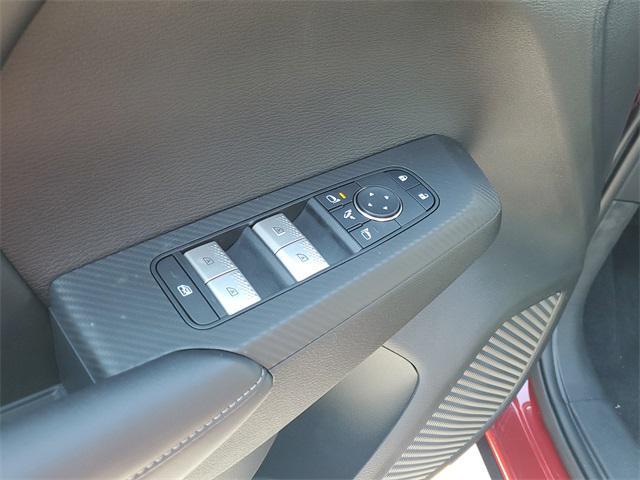 new 2025 Mitsubishi Outlander PHEV car
