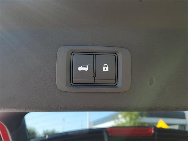 new 2025 Mitsubishi Outlander PHEV car