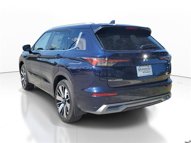 new 2025 Mitsubishi Outlander car, priced at $40,045