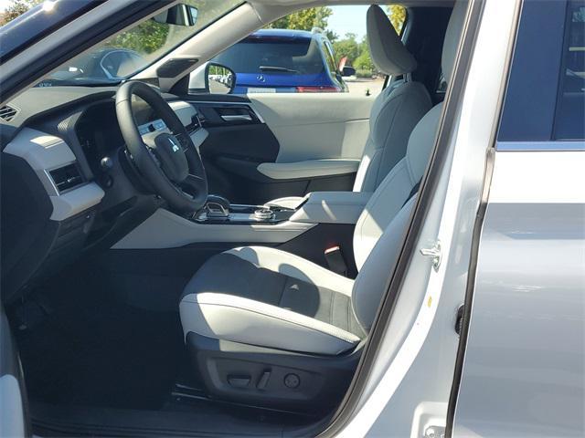 new 2025 Mitsubishi Outlander car, priced at $38,890