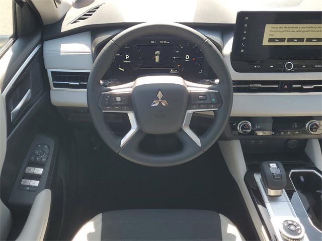 new 2025 Mitsubishi Outlander car, priced at $38,890