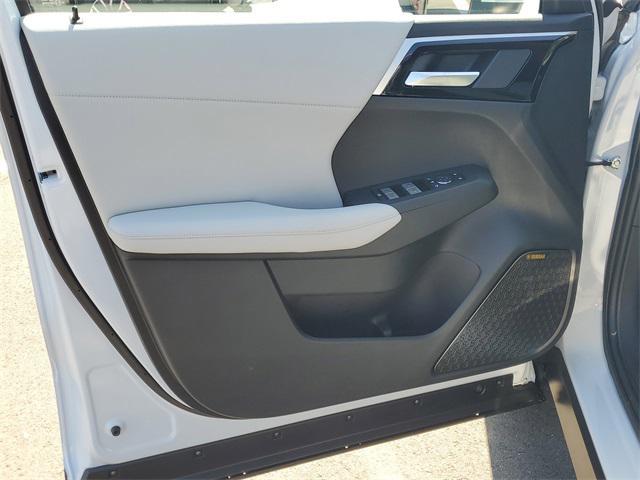 new 2025 Mitsubishi Outlander car, priced at $38,890