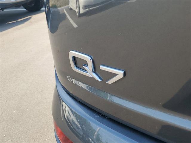 used 2019 Audi Q7 car, priced at $18,777