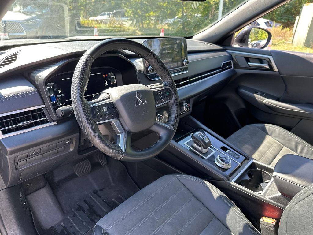 used 2023 Mitsubishi Outlander car, priced at $22,150