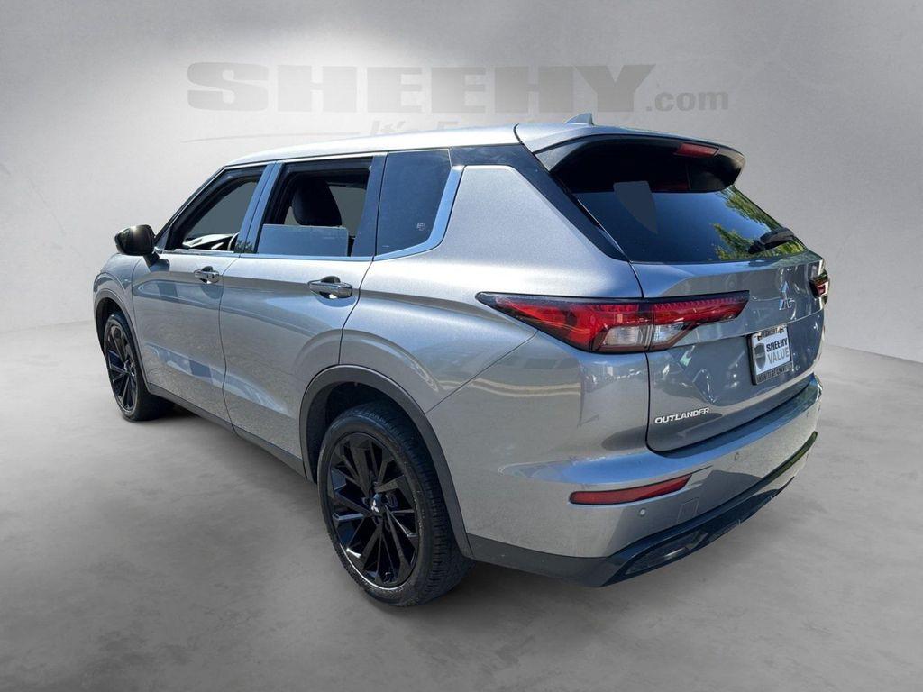 used 2023 Mitsubishi Outlander car, priced at $22,150