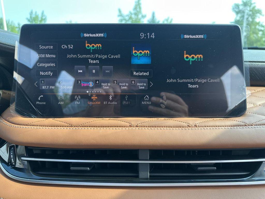 new 2025 INFINITI QX60 car, priced at $57,924