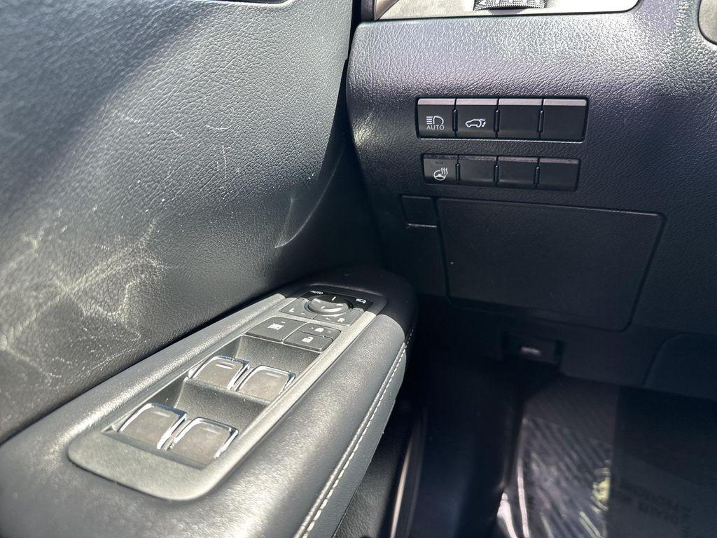 used 2022 Lexus RX 350L car, priced at $44,000