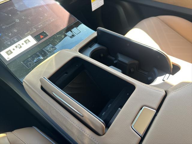 new 2025 INFINITI QX80 car, priced at $92,194