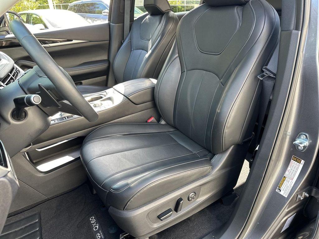 used 2025 INFINITI QX60 car, priced at $39,900