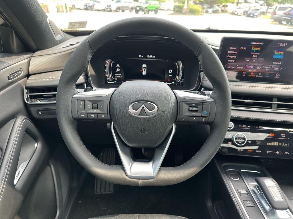 new 2025 INFINITI QX60 car, priced at $51,953