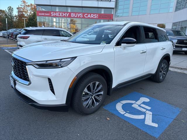 new 2025 INFINITI QX60 car, priced at $54,795