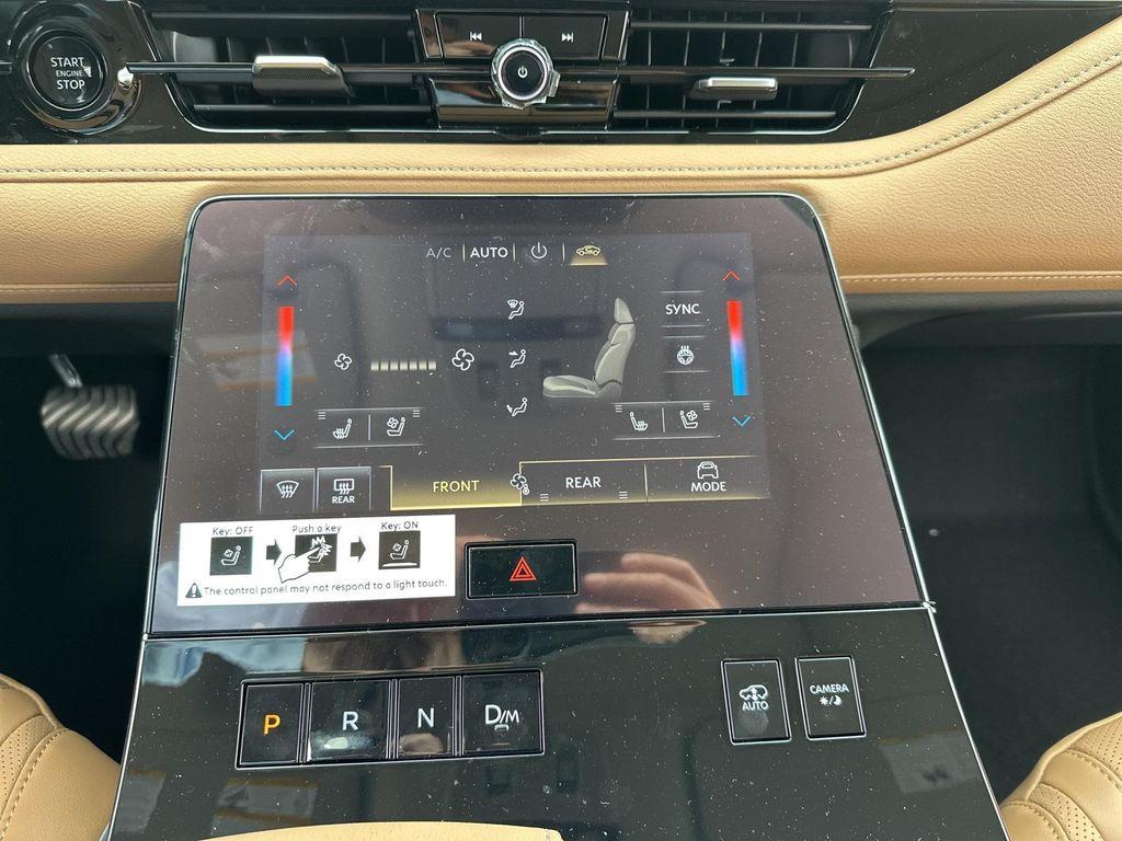 new 2025 INFINITI QX80 car, priced at $81,332