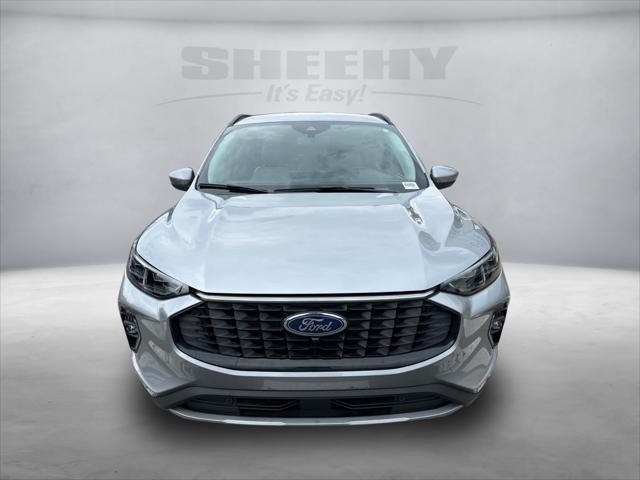 used 2023 Ford Escape car, priced at $28,900