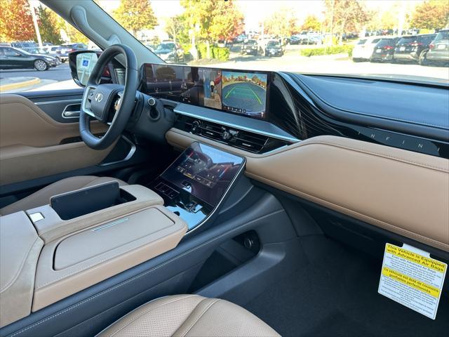 new 2025 INFINITI QX80 car, priced at $102,640