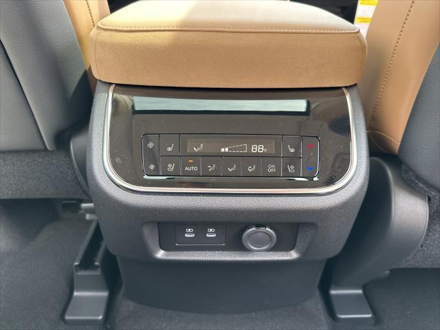 new 2025 INFINITI QX80 car, priced at $91,194