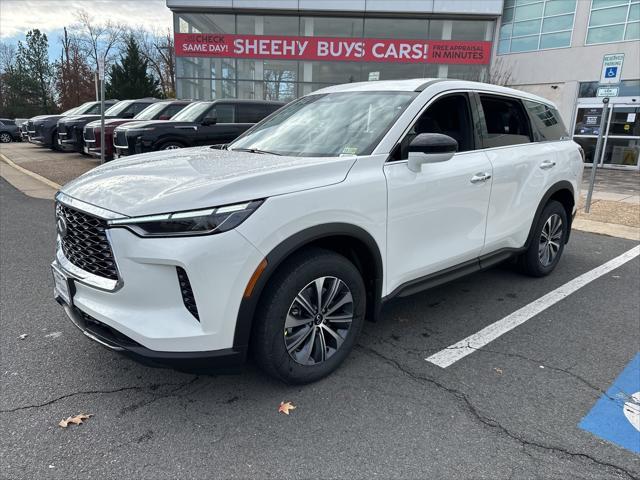 new 2025 INFINITI QX60 car, priced at $51,576