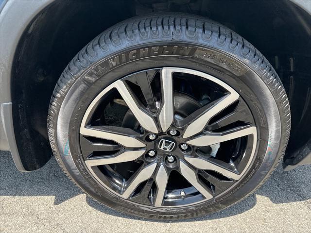 used 2020 Honda Pilot car, priced at $27,200