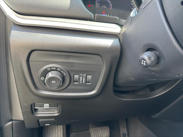 used 2021 Jeep Grand Cherokee L car, priced at $27,995