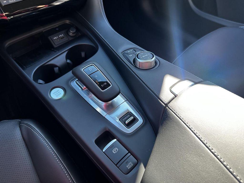 new 2025 INFINITI QX50 car