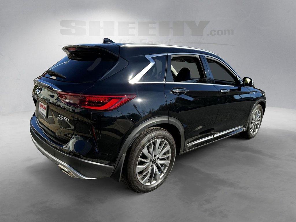 new 2025 INFINITI QX50 car