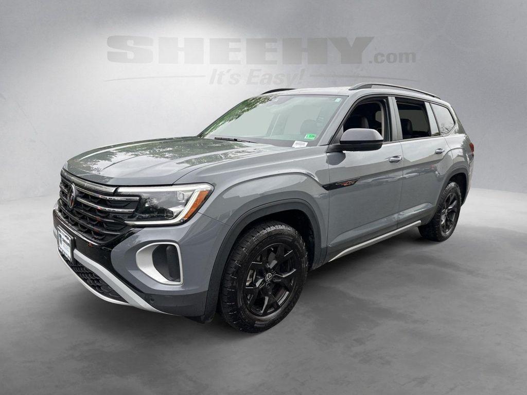 used 2024 Volkswagen Atlas car, priced at $37,200
