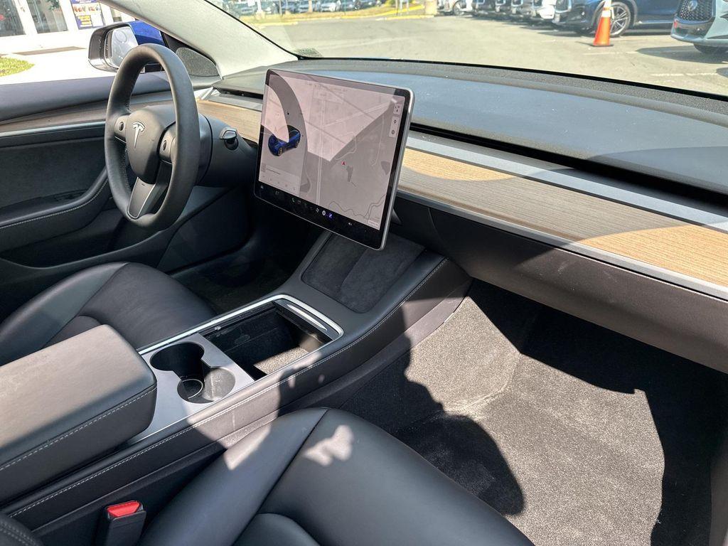 used 2021 Tesla Model 3 car, priced at $23,000