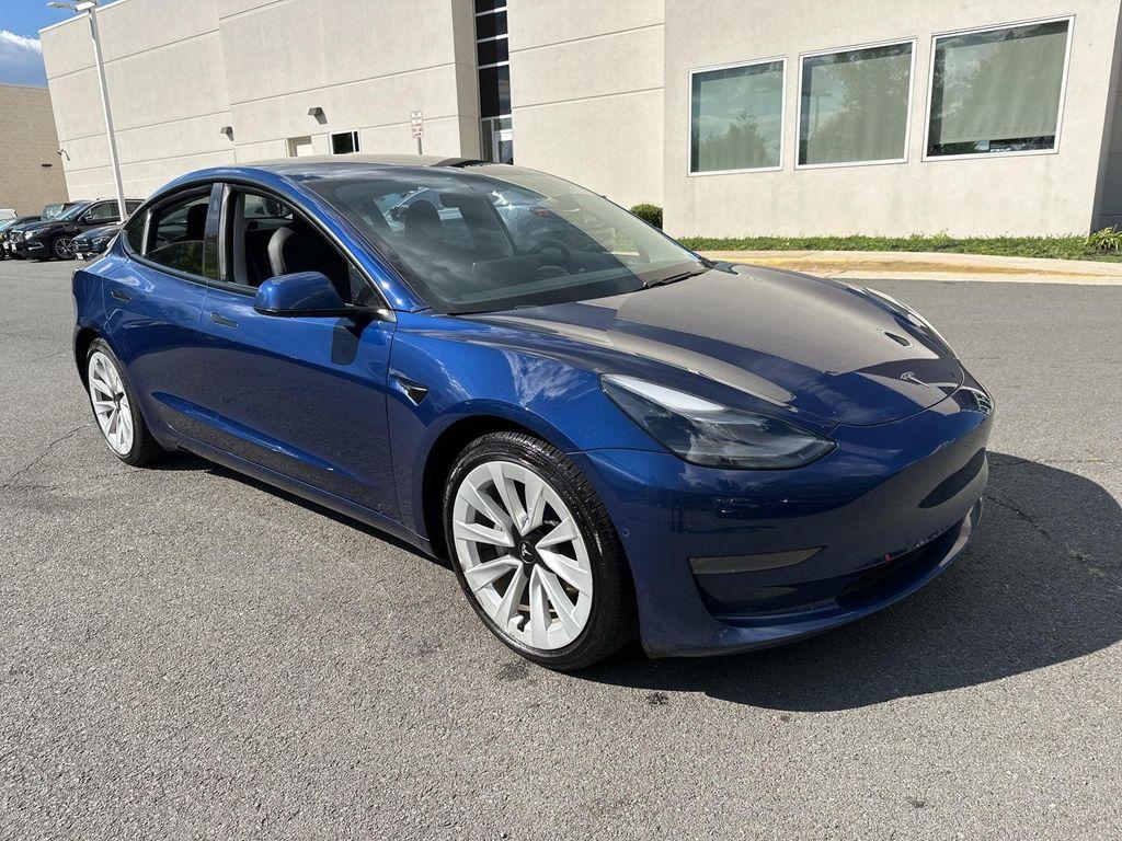 used 2021 Tesla Model 3 car, priced at $23,000