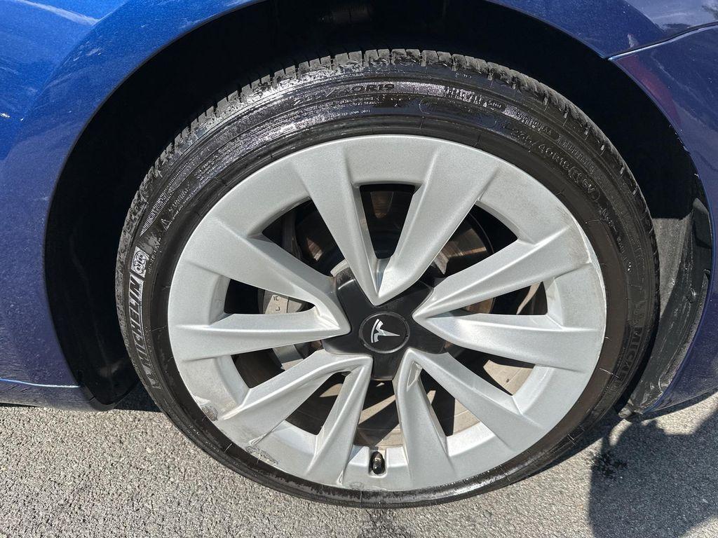 used 2021 Tesla Model 3 car, priced at $23,000