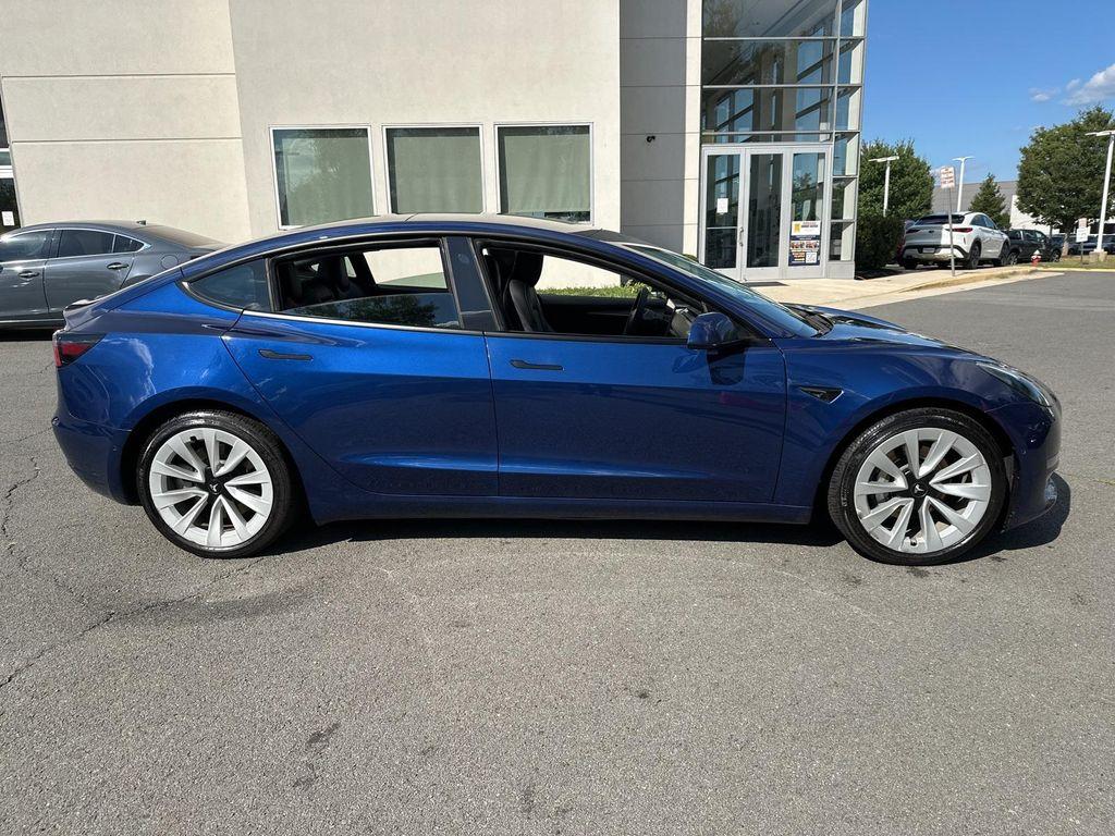 used 2021 Tesla Model 3 car, priced at $23,000