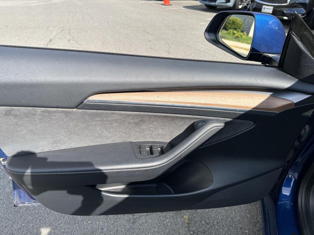 used 2021 Tesla Model 3 car, priced at $23,000