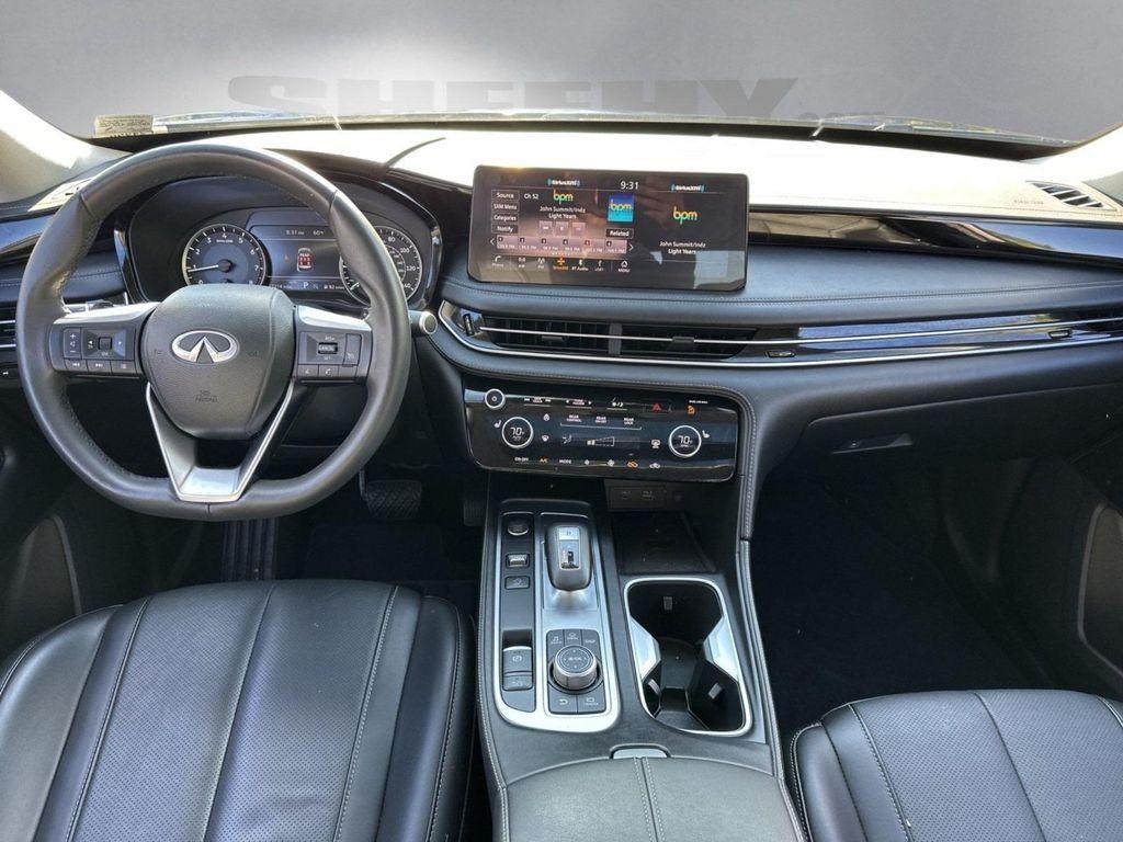 used 2025 INFINITI QX60 car, priced at $38,600