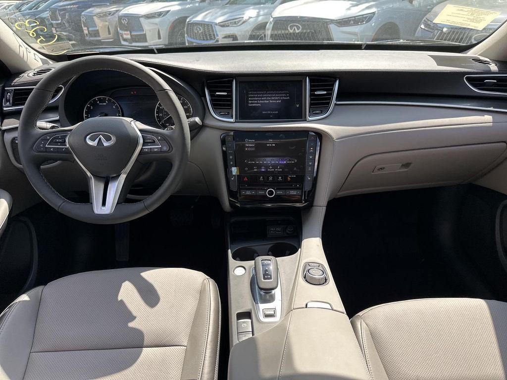 new 2025 INFINITI QX50 car, priced at $40,318