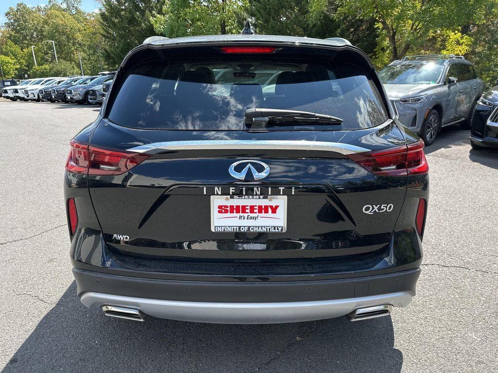 new 2025 INFINITI QX50 car, priced at $40,318